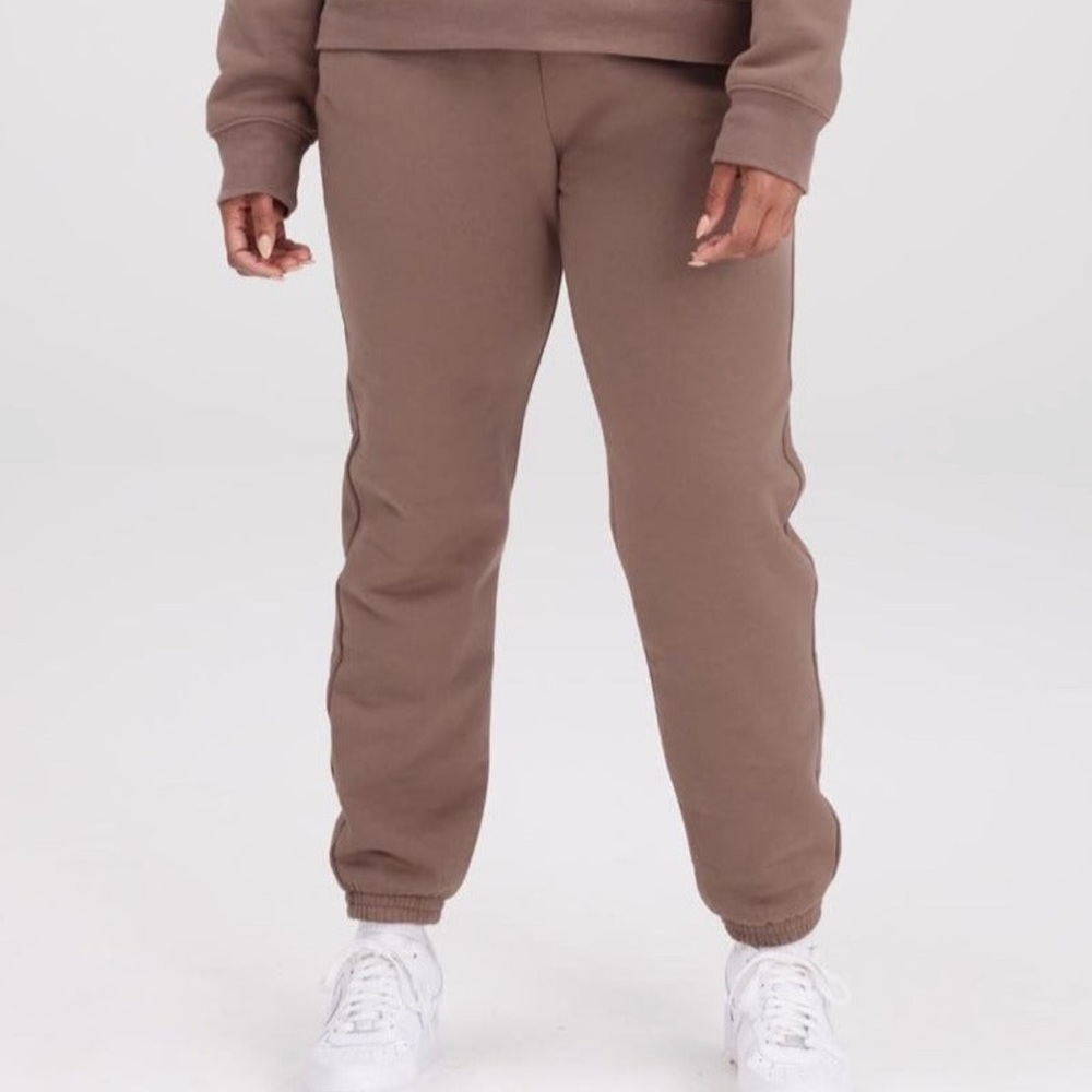 [Used] Girlfriend Collective Classic Jogger | Taro | M